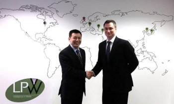 .resized_350x211_2015_02_18_LPW-Technology-sign-agreement-with-Shaanxi-3D-Technology-Co-Ltd-for-the-supply-of-AM-powders-in-China_560x339