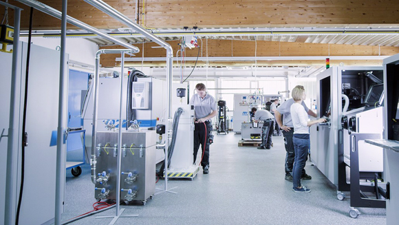 Eaton Aerospace Group turns to GE Additive to evolve its Additive Manufacturing strategy Eaton Aerospace Group turns to GE Additive to evolve its Additive Manufacturing strategy