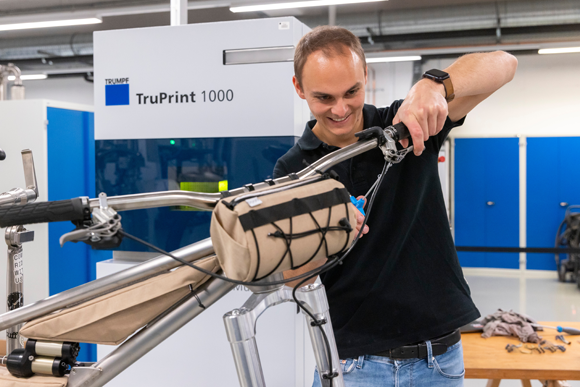 The TruPrint 1000 AM machine from TRUMPF is suitable for manufacturing bicycle components such as brake levers (Courtesy Trumpf) 