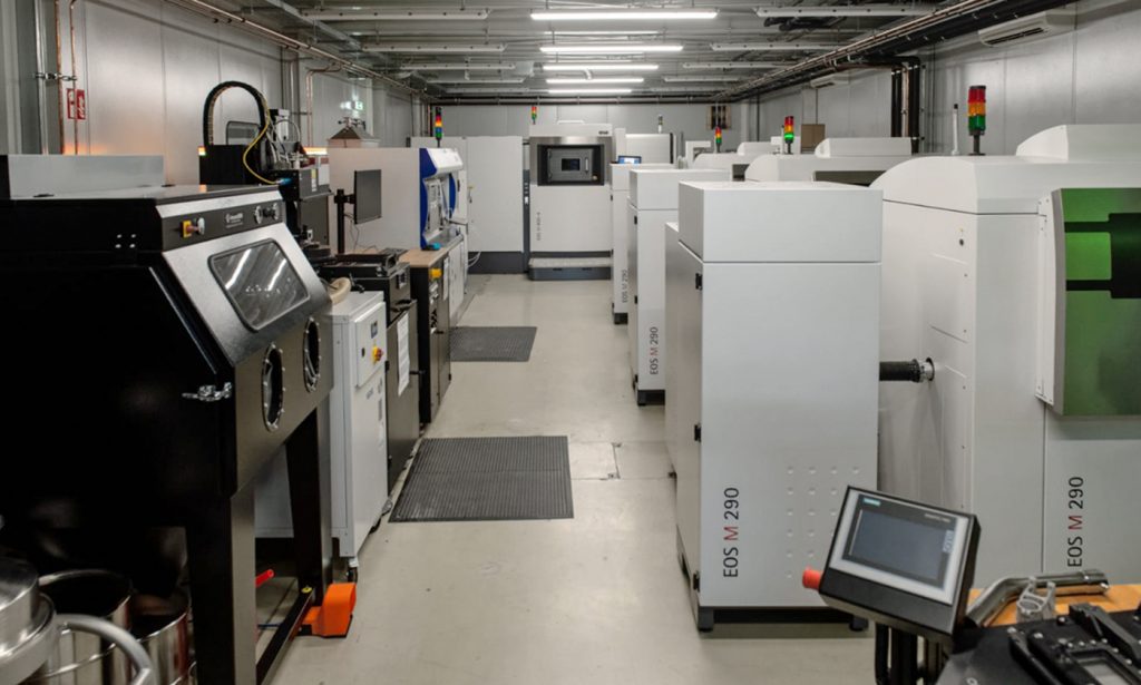 Fig. 6 Located an hour south of Berlin, BTU's first Additive Manufacturing research and pre-production facility is fully equipped with end-to-end hardware and an AI-enabled software platform from 1000Kelvin for generating optimal build files. BTU is collaborating with 1000Kelvin to develop next-level monitoring capabilities for closed-loop feedback and advanced material characterisation. This advanced integrated environment is aimed at unlocking new capabilities in Laser Beam Powder Bed Fusion (PBF-LB) (Courtesy Brandenburg Technical University)