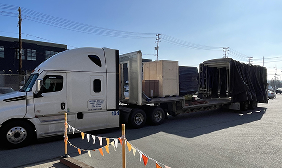 A Mantle AM machine is shipped from Mantle headquarters to Spectrum Plastics Group (Courtesy Mantle)