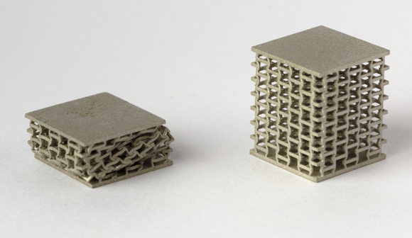 Incus GmbH is collaborating with the NanoProbe Group at Yale University on a research project focussed on auxetic structures. Seen here before and after testing (Courtesy Incus)