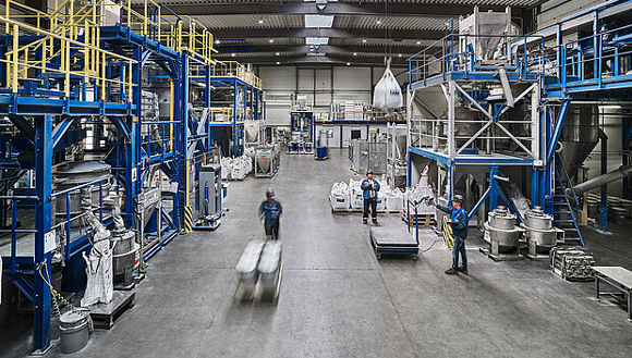 IMR Metal Powder Technologies produces a range of metal powders, including aluminium powder (Courtesy IMR Metal Powder Technologies)
