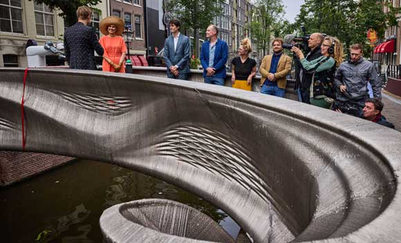 The bridge was officially opened by Queen Máxima of the Netherlands (Courtesy MX3D)