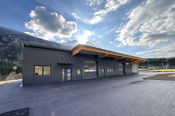 Elcan Industries has installed a Hi-Sifter screening system at a new cutting-edge facility based in Mühldorf, Austria (Courtesy Elcan Industries)