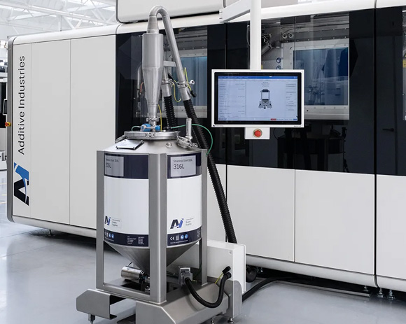Sandvik’s MetalFab Powder Load tool is now available for direct filling of Additive Industries’ MetalFab Additive Manufacturing machines (Courtesy Additive Industries)