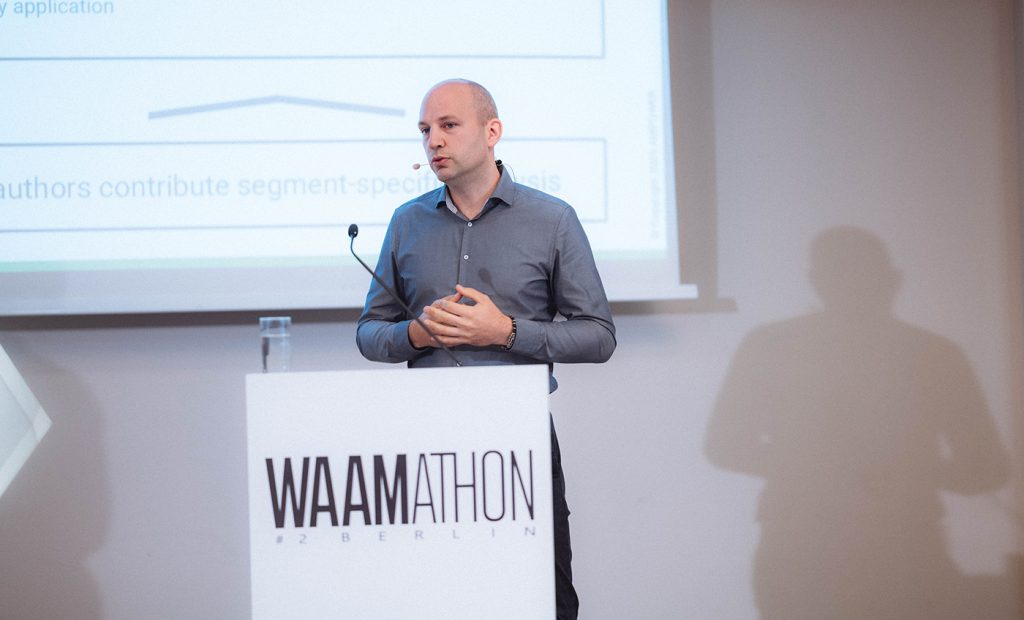 Fig. 16 Matthias Schmidt-Lehr, Managing Director of AMPOWER, presented on the state of the Additive Manufacturing industry, forecasting strong growth across polymer and metal technologies through 2029 (Courtesy Studio vom Berg)