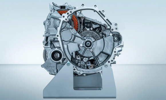 The additively manufactured aluminium die-cast tool is part of the tool for the transmission housing of the Toyota Yaris hybrid vehicle; it was chosen due to its size and the challenges of soldering and high maintenance time (Courtesy Toyota Europe)