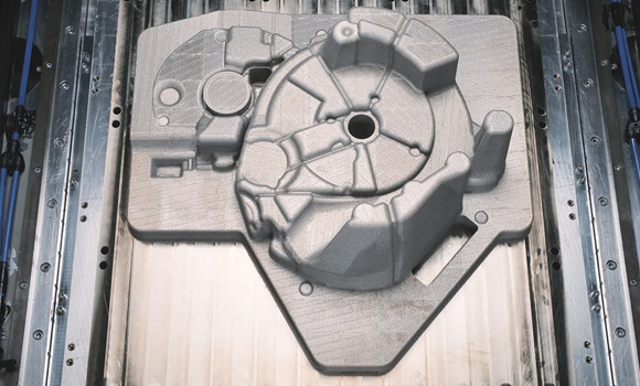 The die-casting mold for Toyota was produced in less than ten days, including all preparatory steps (Courtesy Fraunhofer ILT)