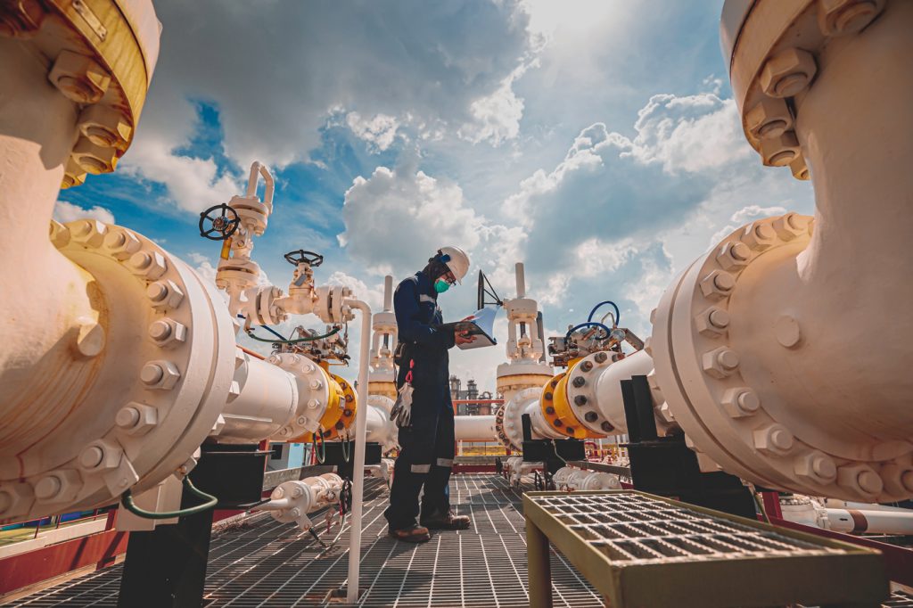 Fig. 1 The petrochemical industry is currently regarded as one of the largest potential markets by value for AM-enabled digital spare parts (Courtesy Adobe Stock/chitsanupong)