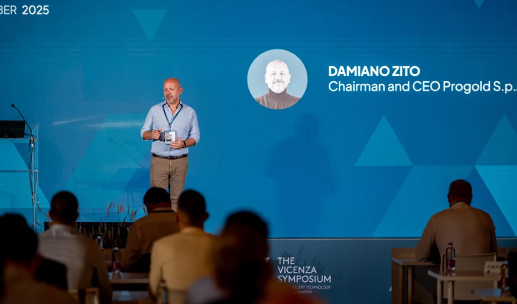 Fig. 2 Damiano Zito, CEO of Progold SpA and president of the event, opening the symposium (Courtesy Vicenza Symposium)