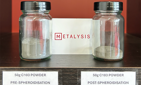 C-103 niobium-hafnium-titanium alloy powder, pre- and post-spheroidisation (Courtesy Metalysis)