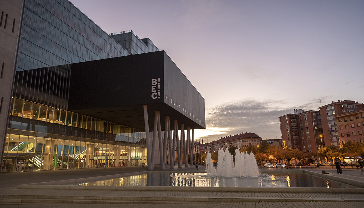 Fig. 1 Euro PM2018 took place at the Bilbao Exhibition Centre, BEC (Photo © Andrew McLeish / Euro PM2018)