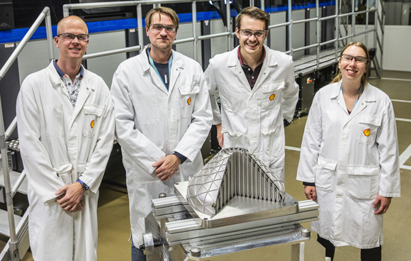 From left: Rik van der Meer, Joost Kroon, Dennis Boon and Lisa Kief-Lenders at the Shell 3D Printing CoE and Workshop (Courtesy Shell and GE Additive)