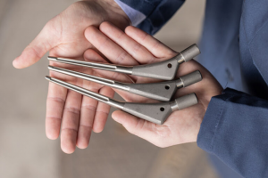 Demonstration implants made using IperionX’s proprietary Hydrogen Assisted Metallothermic Reduction (HAMR) process for the production of titanium powders (Courtesy IperionX)