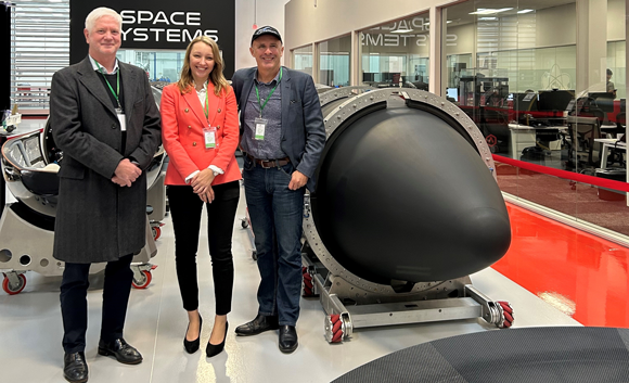 From left to right: David Waterhouse, CEO Hypersonix USA, Inc, Nina Patz, Head of Marketing & Business Development Hypersonix USA, Inc and Michael Smart, CTO& Head of R&D Hypersonix USA, Inc. Photo taken at Rocket Lab USA, Inc HQ in Long Beach (Courtsy Business Wire)