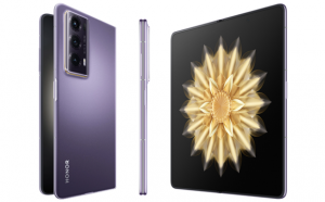 It is reported that around one million Magic V2 phones have been ordered so far, double that of the previous generation model (Courtesy Honor)