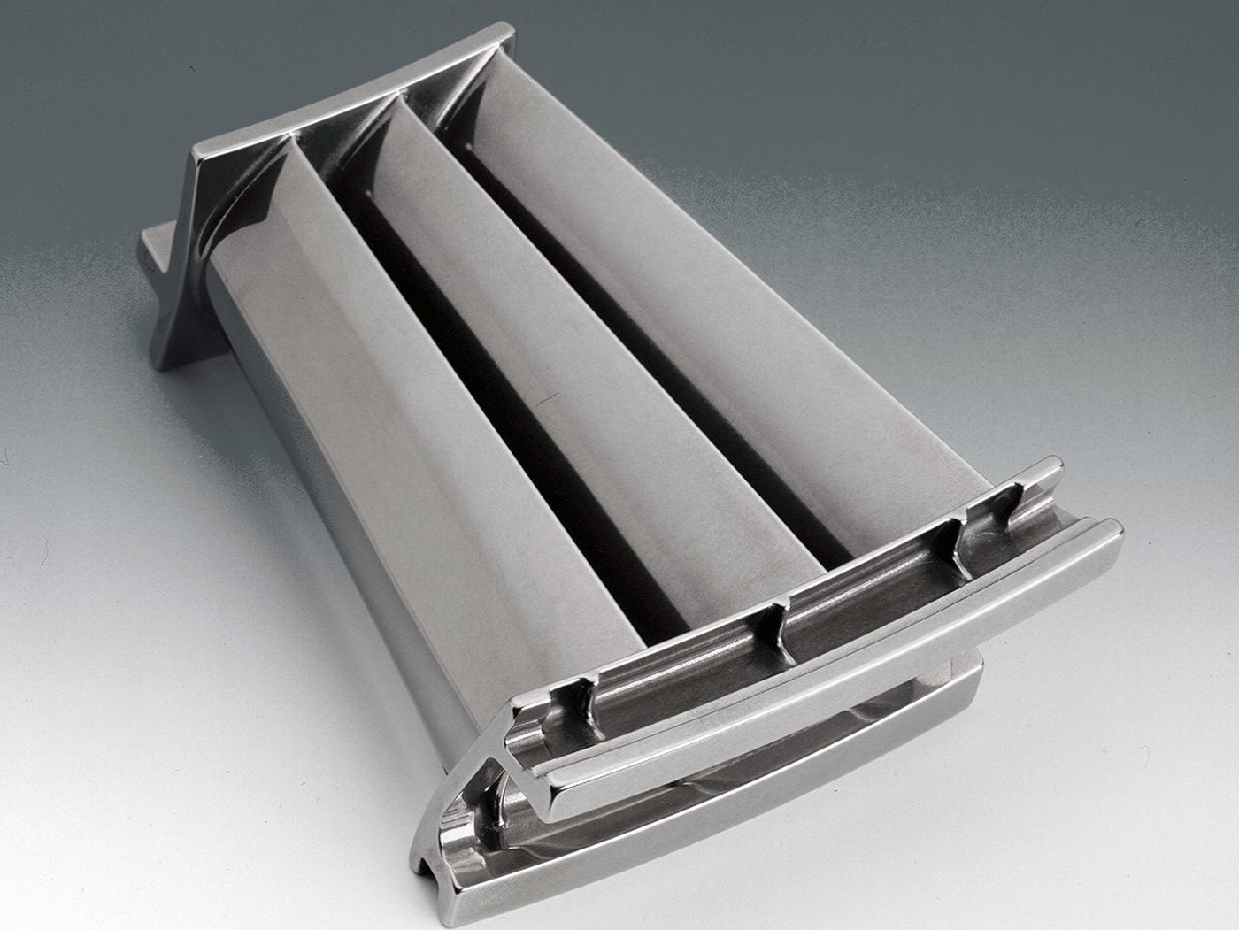 Fig. 3 Traditionally manufactured Ti-6Al-4V compressor blade segment shown after REM’s ISF Process (Courtesy REM Surface Engineering)